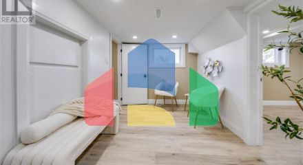 Residential - Single Family Home - Windsor, Canada - Canada