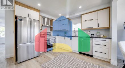 Residential - Single Family Home - Windsor, Canada - Canada