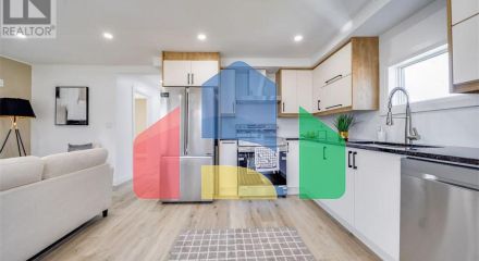 Residential - Single Family Home - Windsor, Canada - Canada