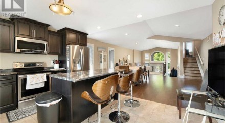 Residential - Single Family Home - Windsor, Canada - Canada