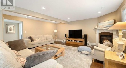 Residential - Single Family Home - Windsor, Canada - Canada