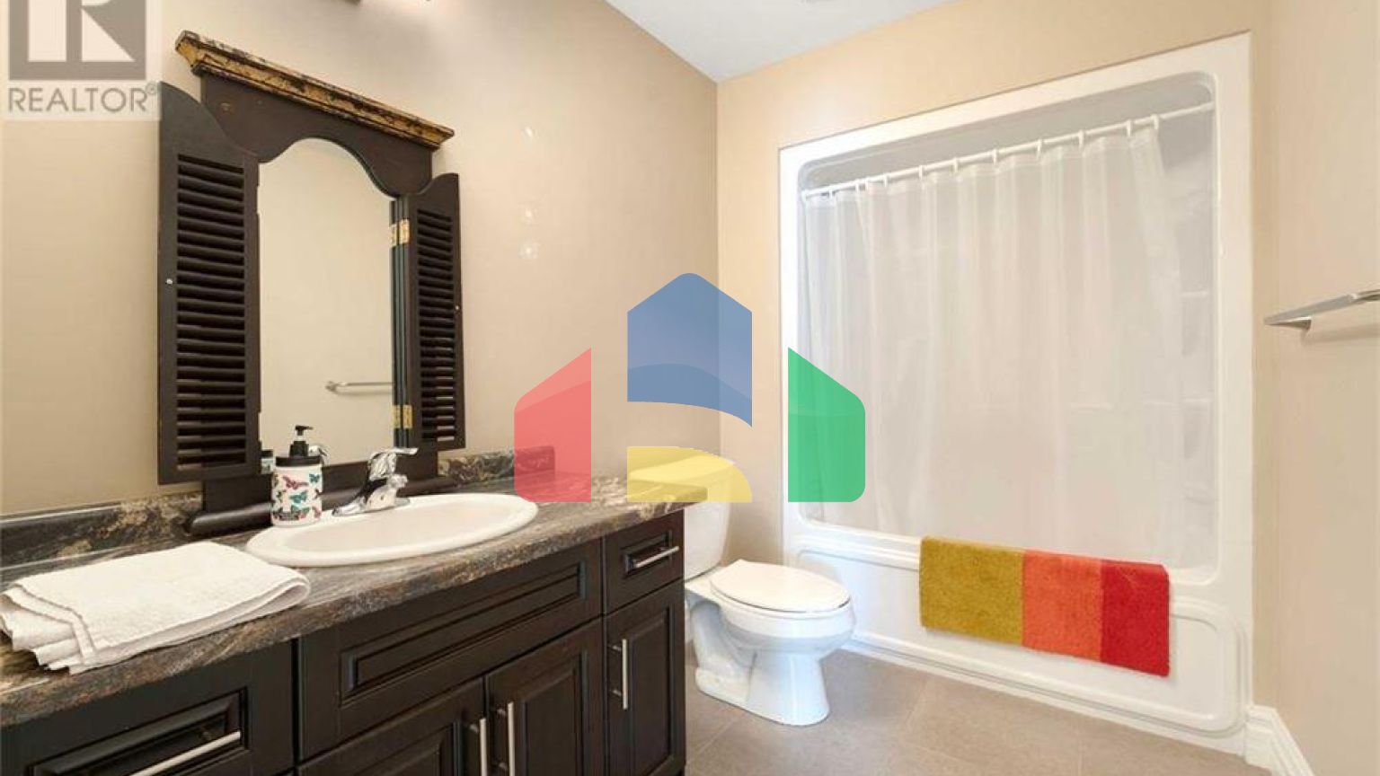 Residential - Single Family Home - Windsor, Canada - Canada