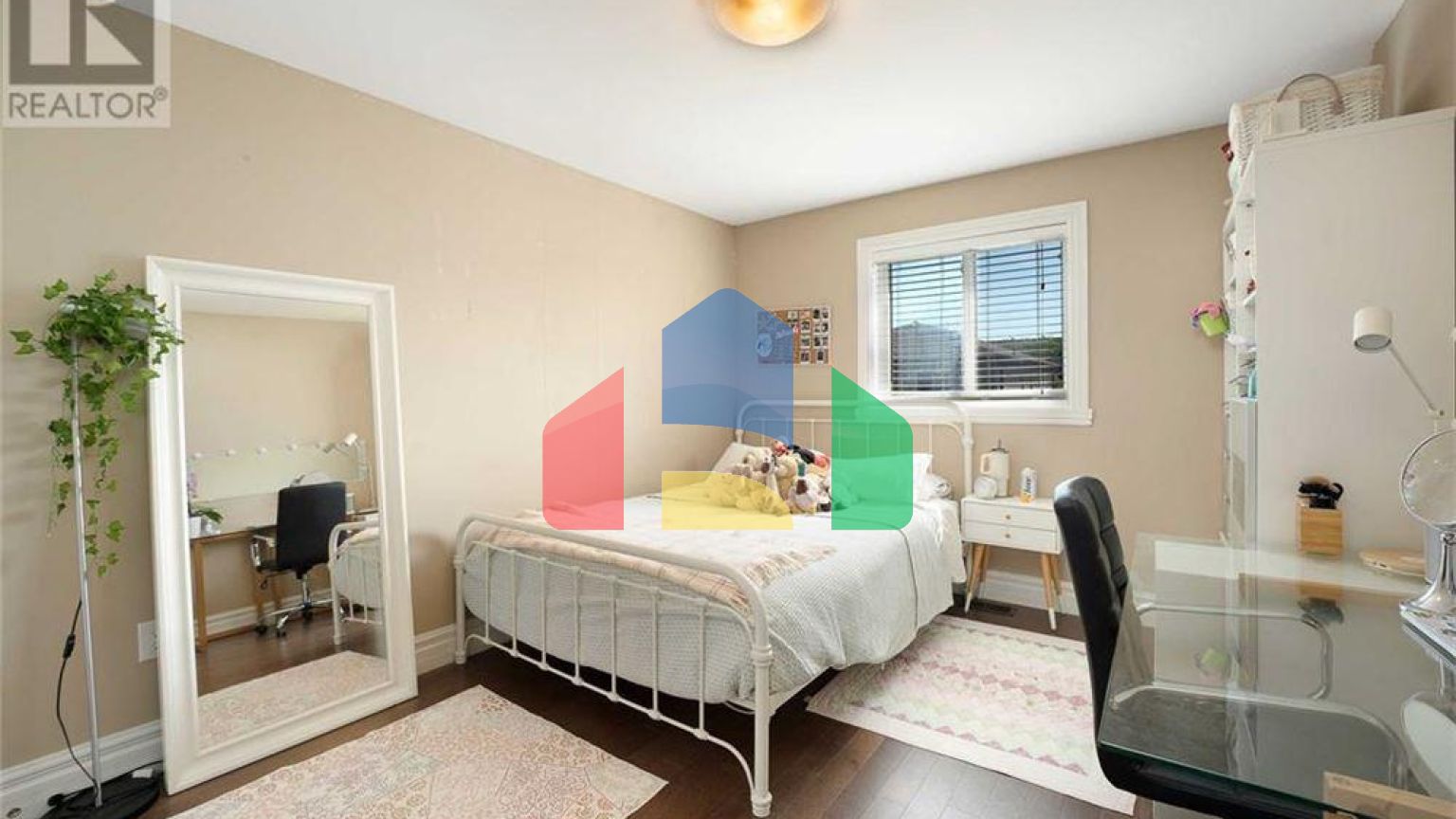 Residential - Single Family Home - Windsor, Canada - Canada