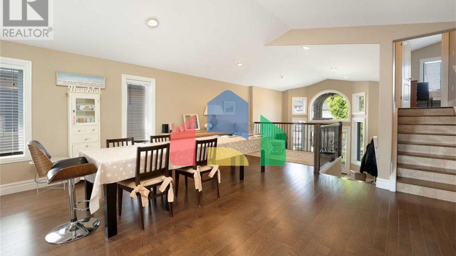 Residential - Single Family Home - Windsor, Canada - Canada