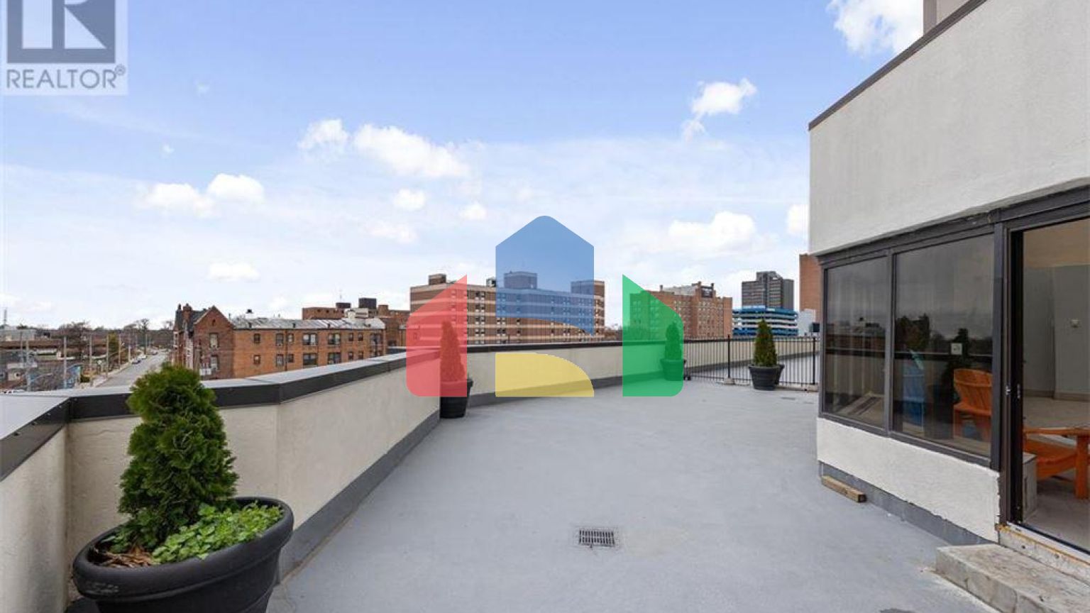 Residential - Condo/Apartment - Windsor, Canada - Canada