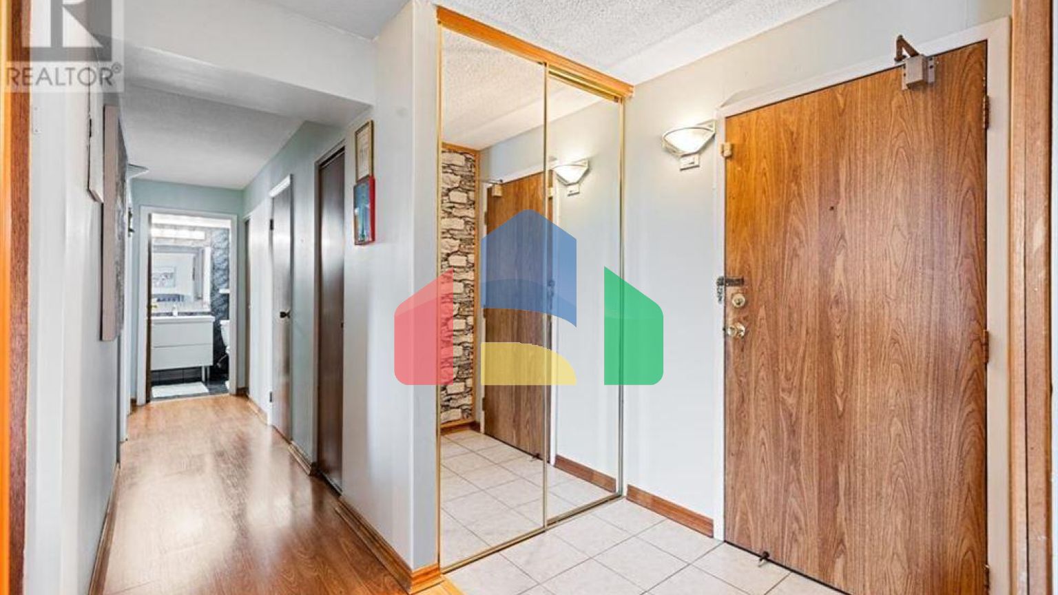 Residential - Condo/Apartment - Windsor, Canada - Canada