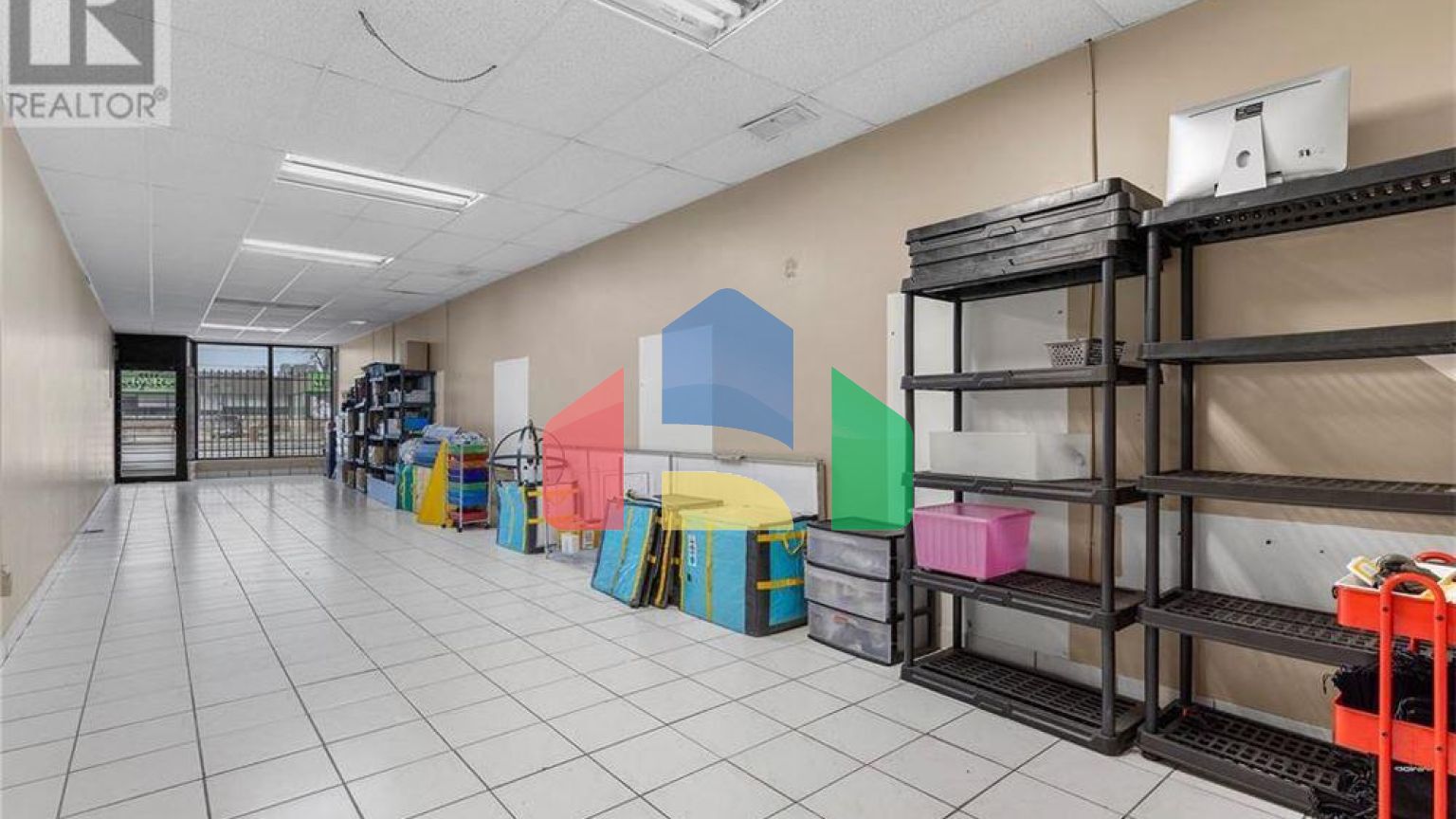 Commercial - Commercial/Retail - Windsor, Canada - Canada