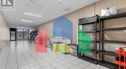 Commercial - Commercial/Retail - Windsor, Canada - Canada