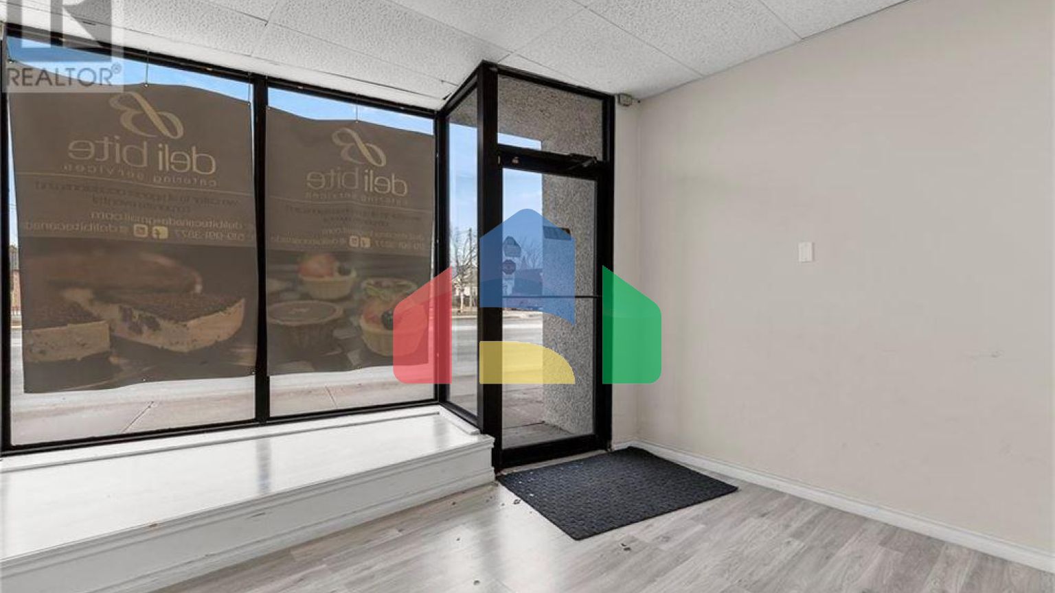 Commercial - Commercial/Retail - Windsor, Canada - Canada