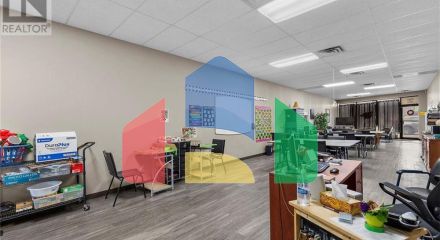 Commercial - Commercial/Retail - Windsor, Canada - Canada