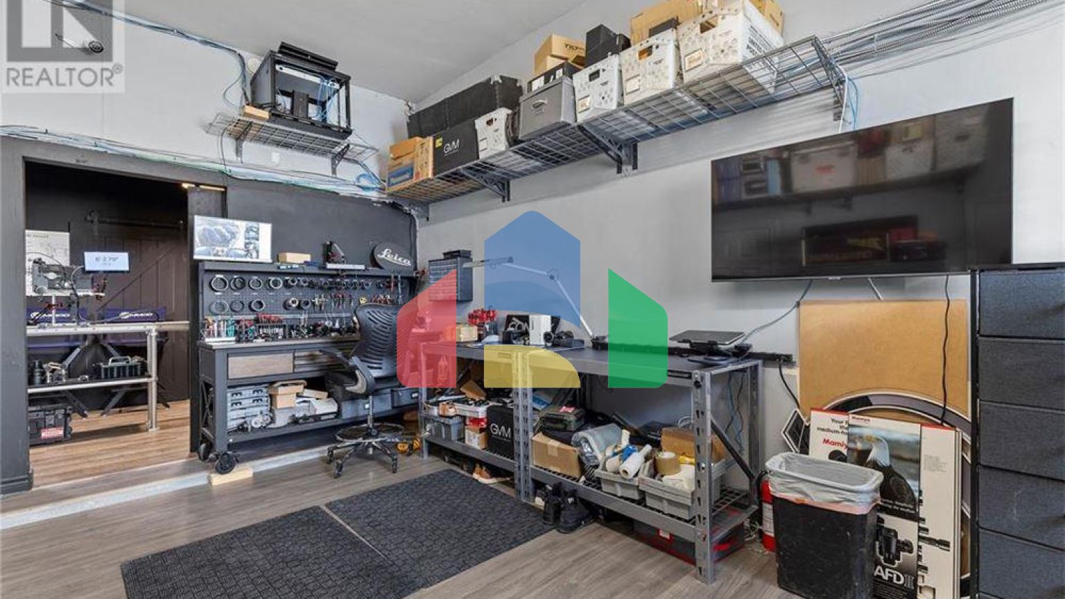 Commercial - Commercial/Retail - Windsor, Canada - Canada