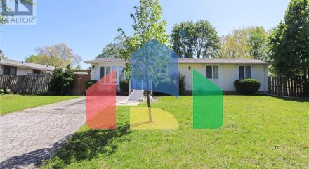 Residential - Single Family Home - Windsor, Canada - Canada