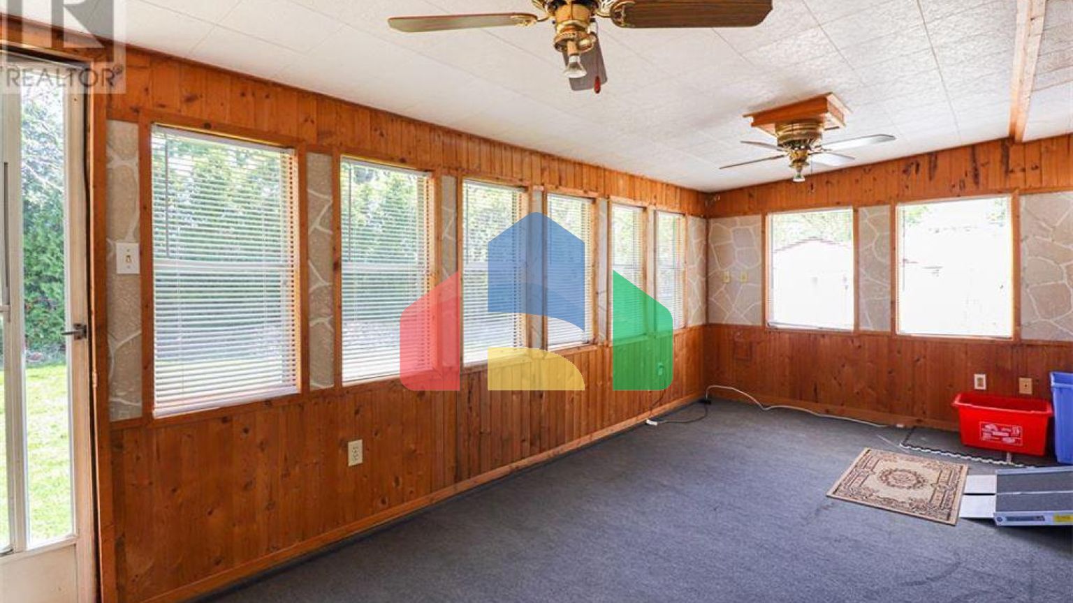 Residential - Single Family Home - Windsor, Canada - Canada