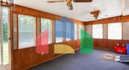 Residential - Single Family Home - Windsor, Canada - Canada