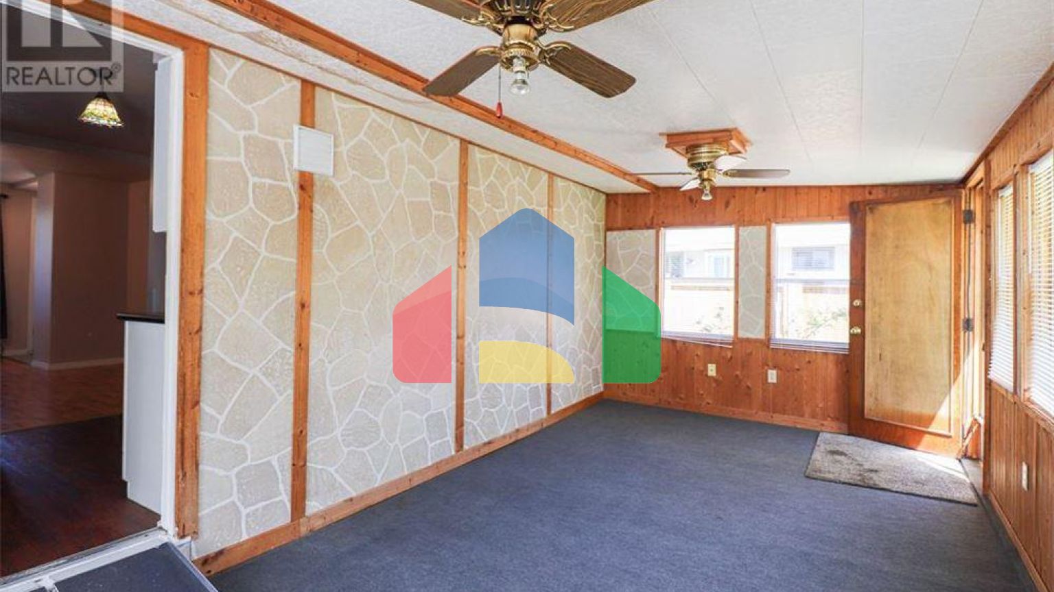 Residential - Single Family Home - Windsor, Canada - Canada