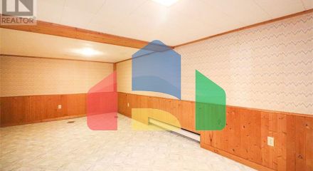 Residential - Single Family Home - Windsor, Canada - Canada