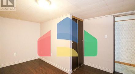 Residential - Single Family Home - Windsor, Canada - Canada