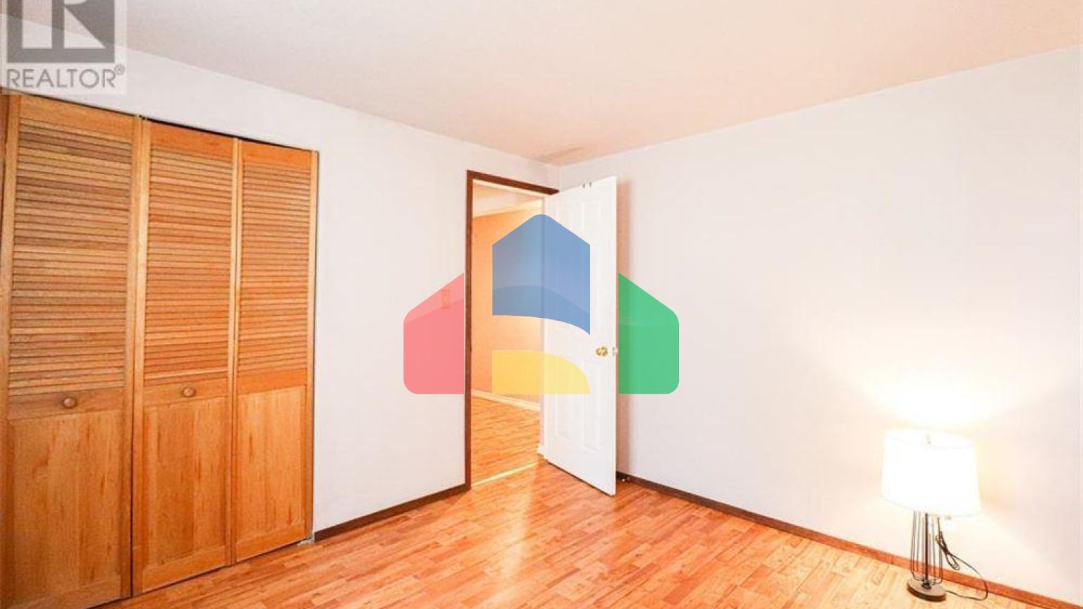 Residential - Single Family Home - Windsor, Canada - Canada