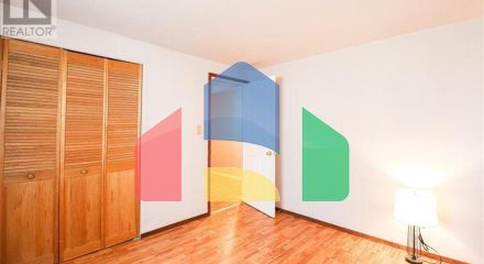 Residential - Single Family Home - Windsor, Canada - Canada