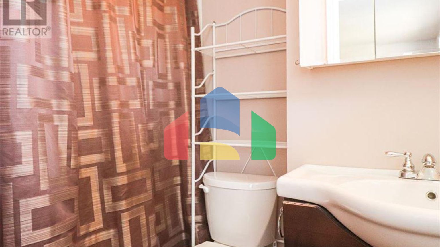 Residential - Single Family Home - Windsor, Canada - Canada