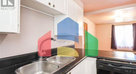 Residential - Single Family Home - Windsor, Canada - Canada