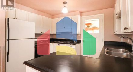 Residential - Single Family Home - Windsor, Canada - Canada