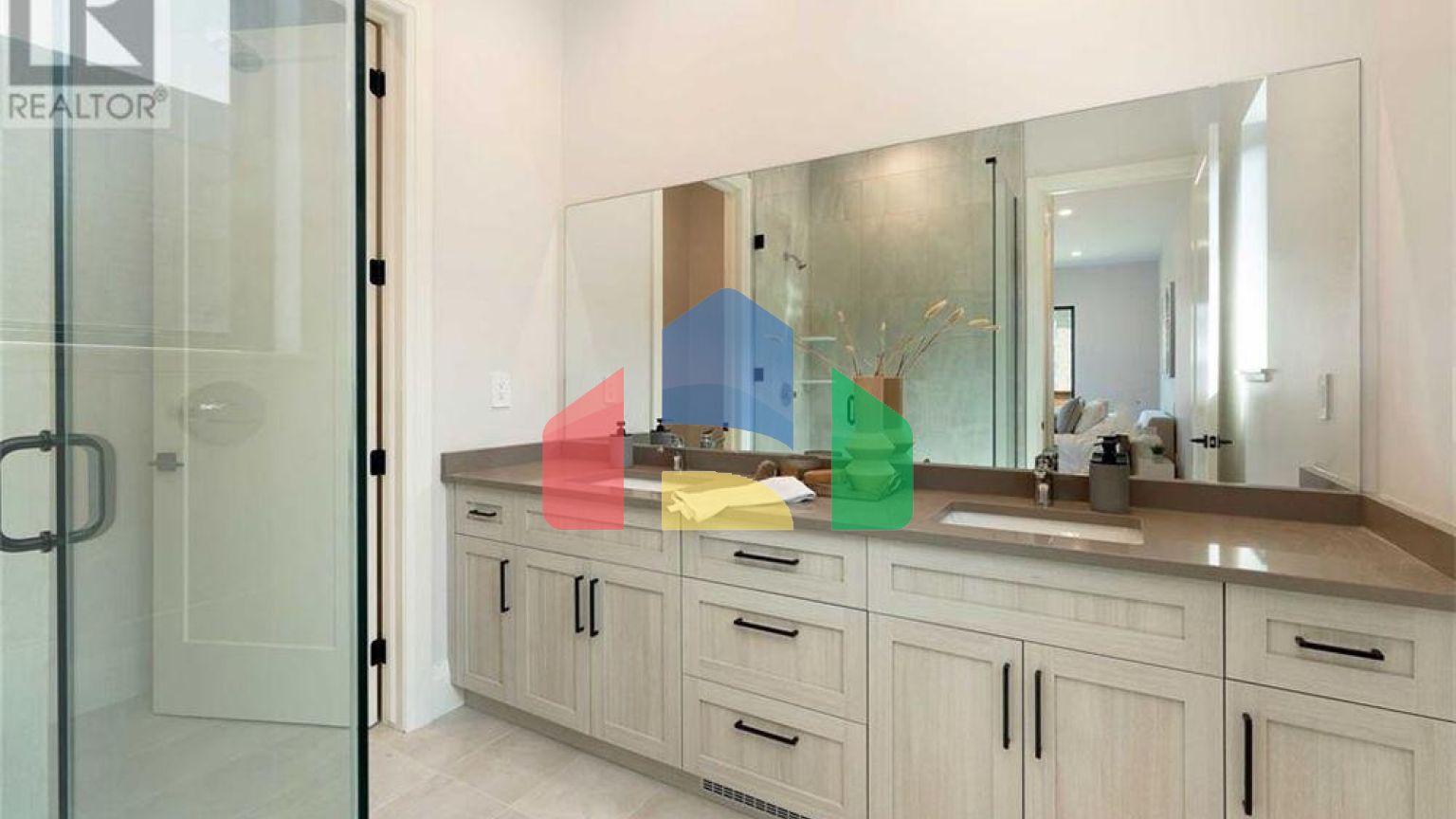 Residential - Condo/Apartment - Windsor, Canada - Canada