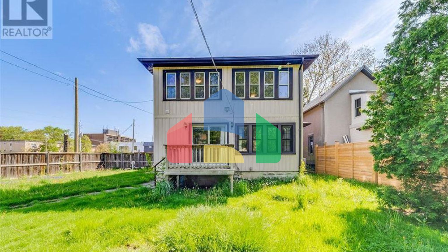 Residential - Single Family Home - Windsor, Canada - Canada