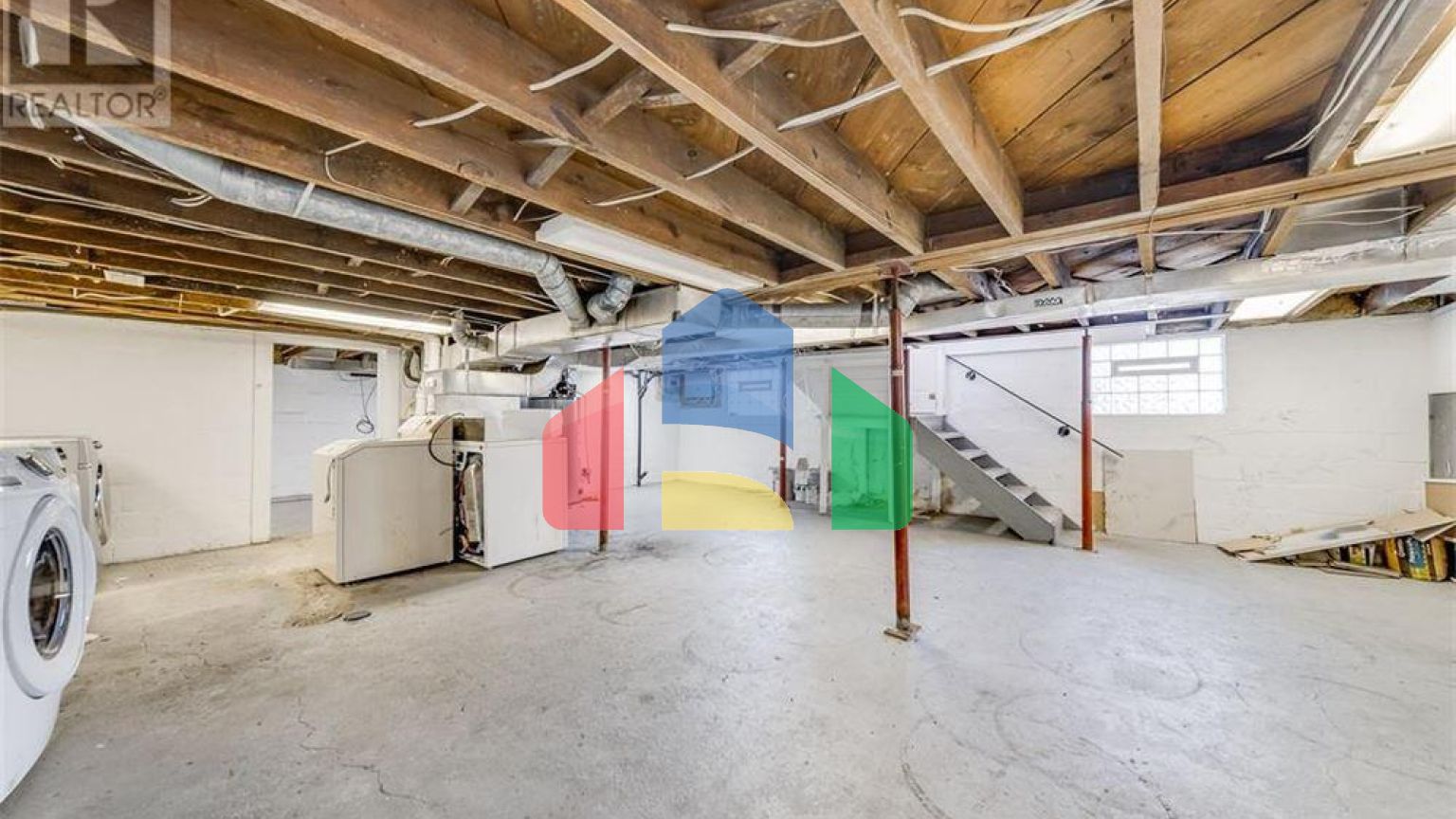 Residential - Single Family Home - Windsor, Canada - Canada