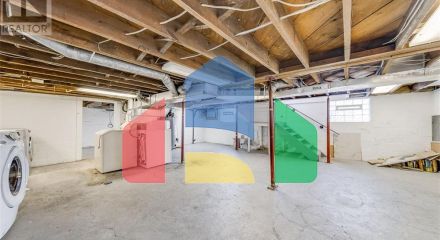 Residential - Single Family Home - Windsor, Canada - Canada