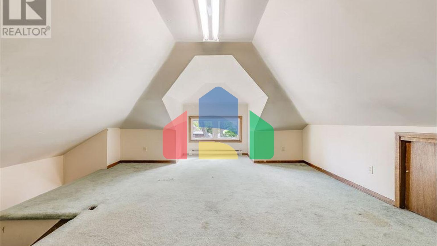 Residential - Single Family Home - Windsor, Canada - Canada