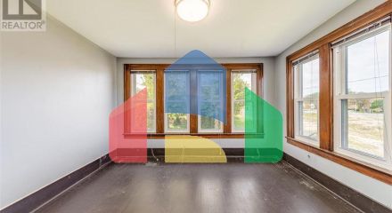 Residential - Single Family Home - Windsor, Canada - Canada