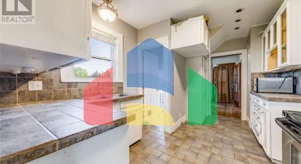 Residential - Single Family Home - Windsor, Canada - Canada