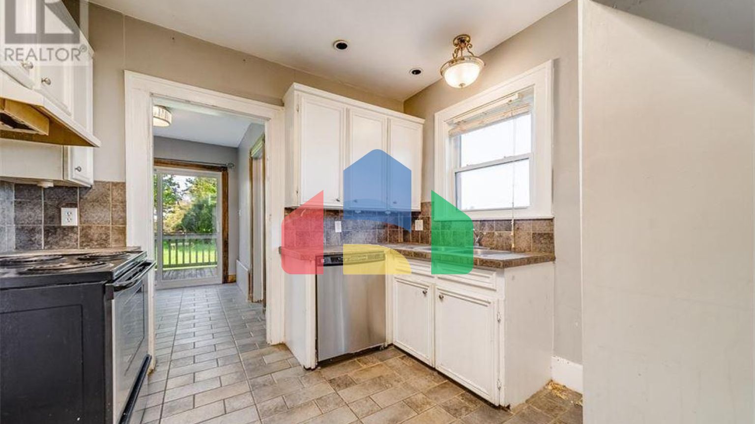 Residential - Single Family Home - Windsor, Canada - Canada