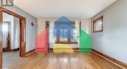 Residential - Single Family Home - Windsor, Canada - Canada