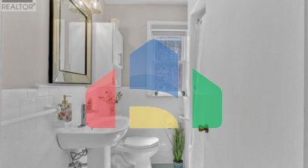 Residential - Single Family Home - Windsor, Canada - Canada