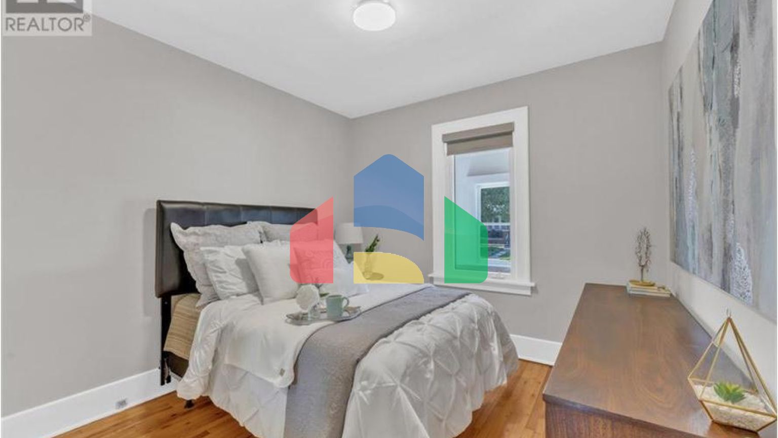 Residential - Single Family Home - Windsor, Canada - Canada