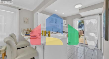 Residential - Single Family Home - Windsor, Canada - Canada