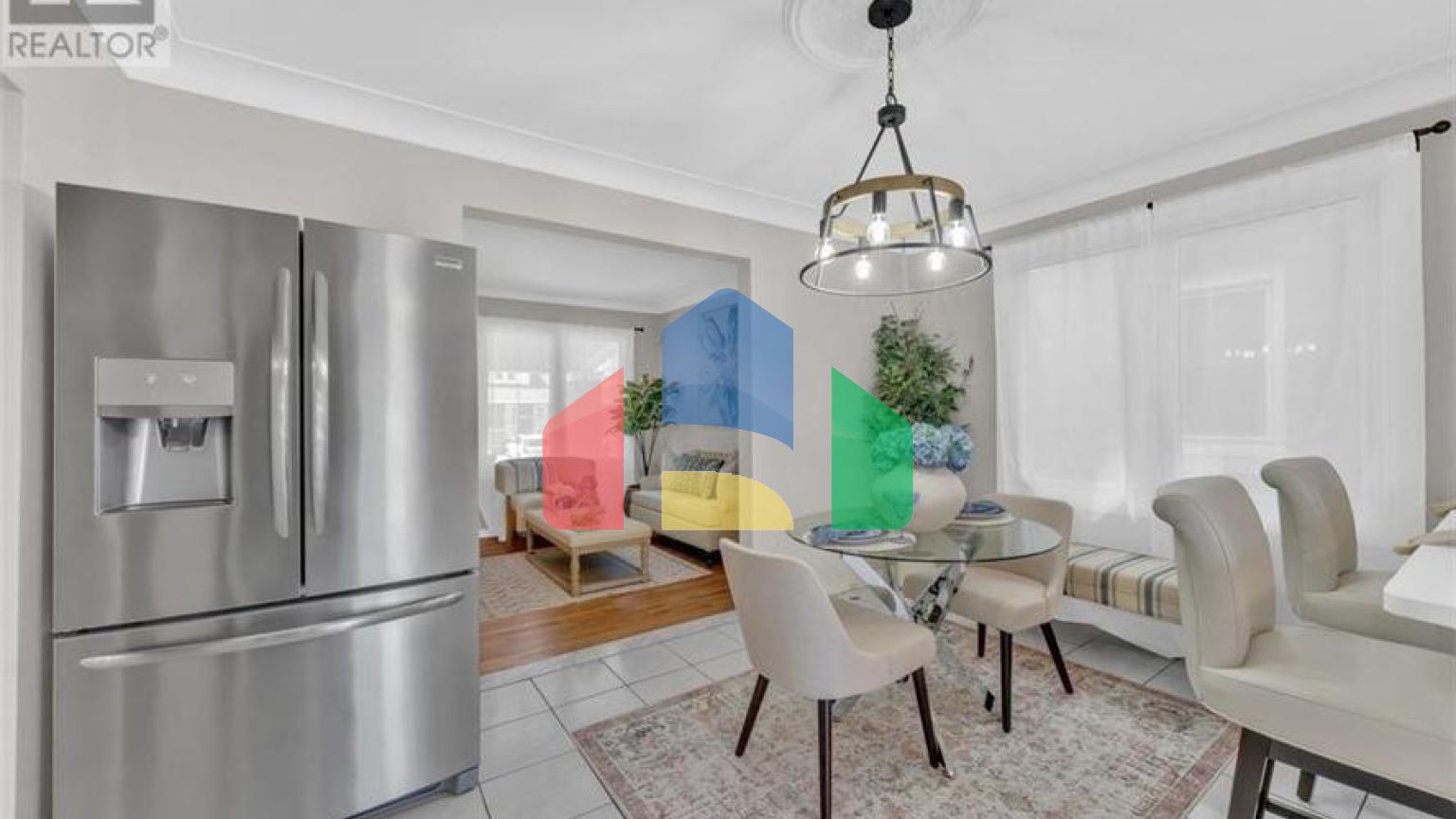 Residential - Single Family Home - Windsor, Canada - Canada