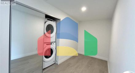 Residential - Condo/Apartment - Windsor, Canada - Canada