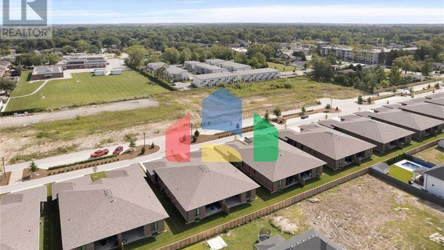 Residential - Single Family Home - Windsor, Canada - Canada