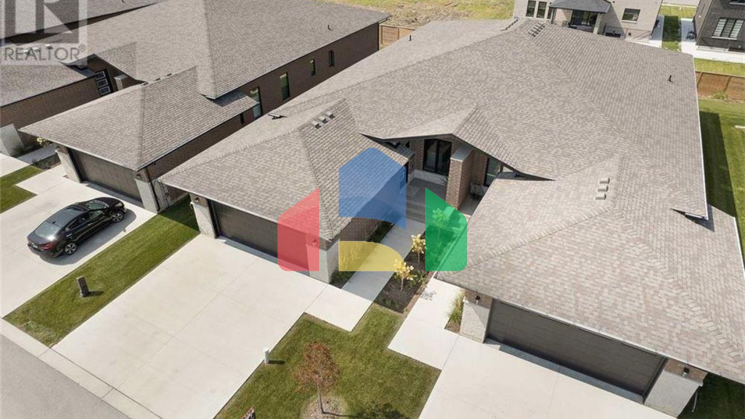 Residential - Single Family Home - Windsor, Canada - Canada