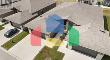 Residential - Single Family Home - Windsor, Canada - Canada