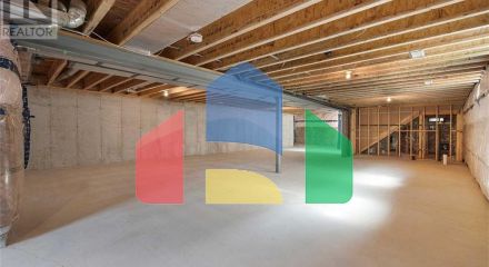 Residential - Single Family Home - Windsor, Canada - Canada