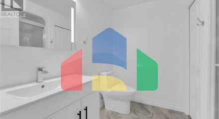 Residential - Single Family Home - Windsor, Canada - Canada