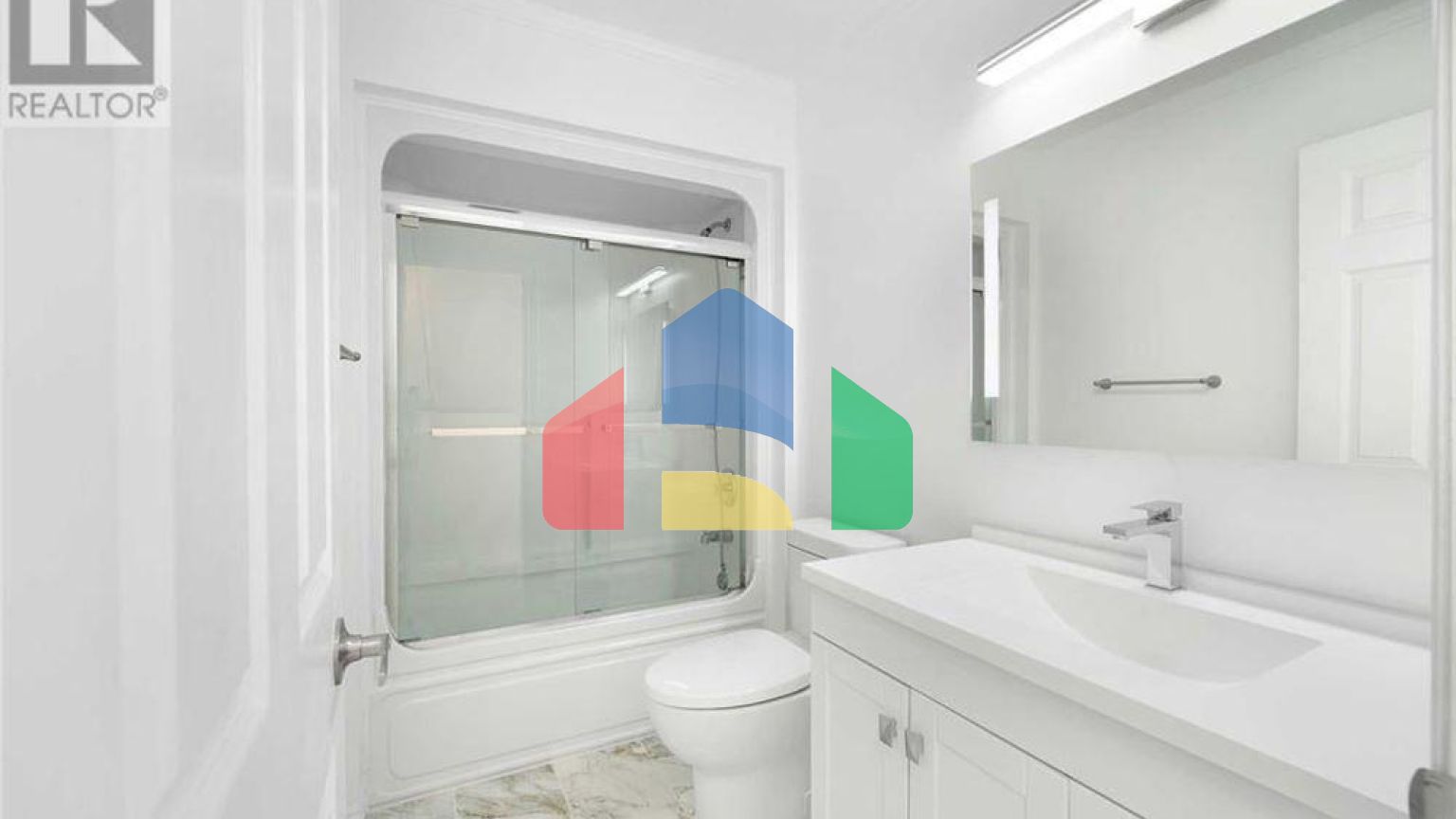 Residential - Single Family Home - Windsor, Canada - Canada