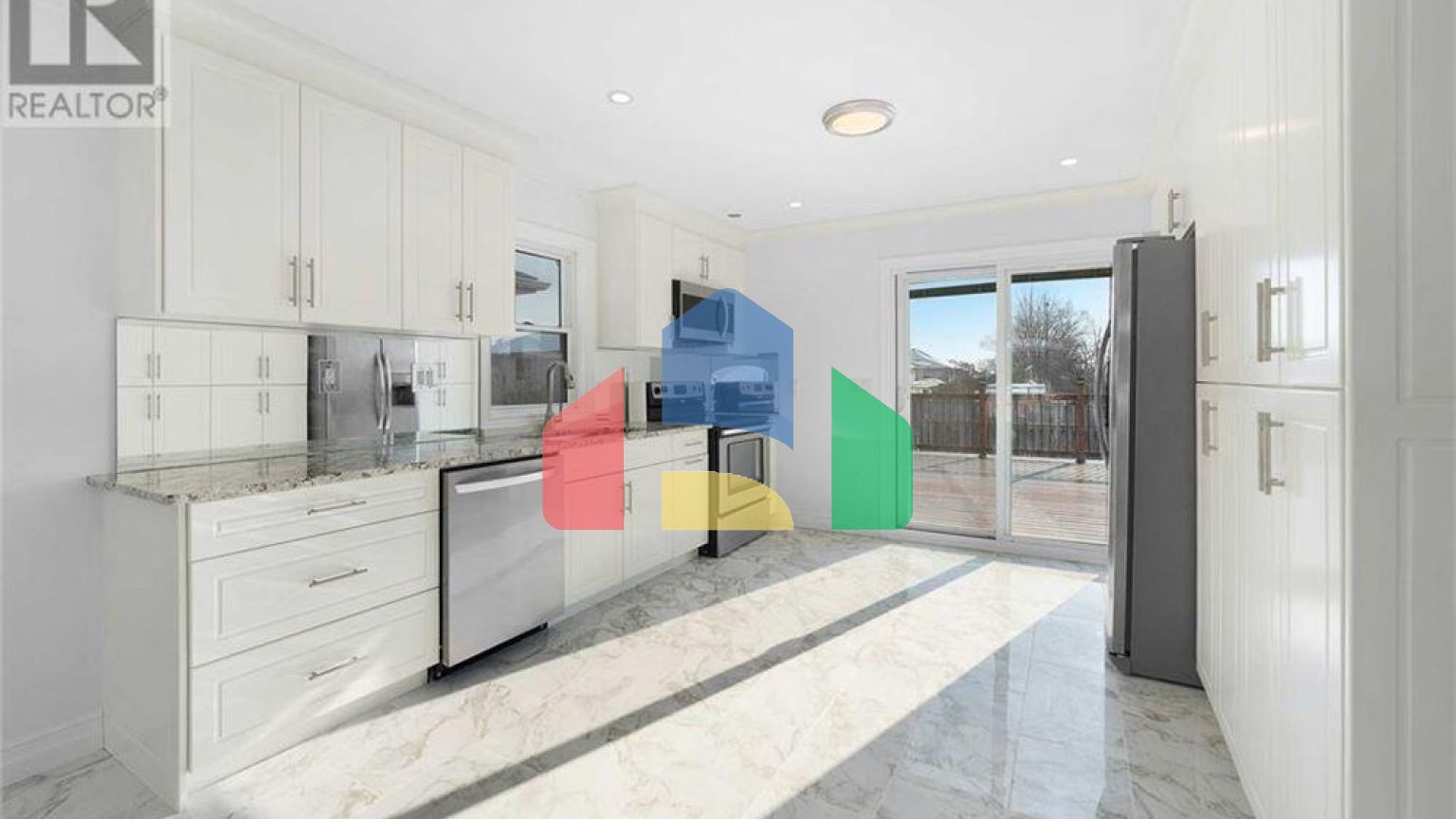 Residential - Single Family Home - Windsor, Canada - Canada