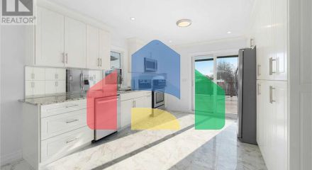 Residential - Single Family Home - Windsor, Canada - Canada