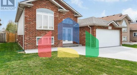 Residential - Single Family Home - Windsor, Canada - Canada