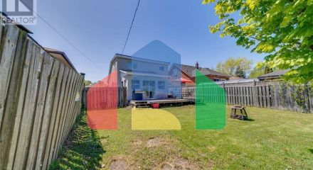 Residential - Single Family Home - Windsor, Canada - Canada